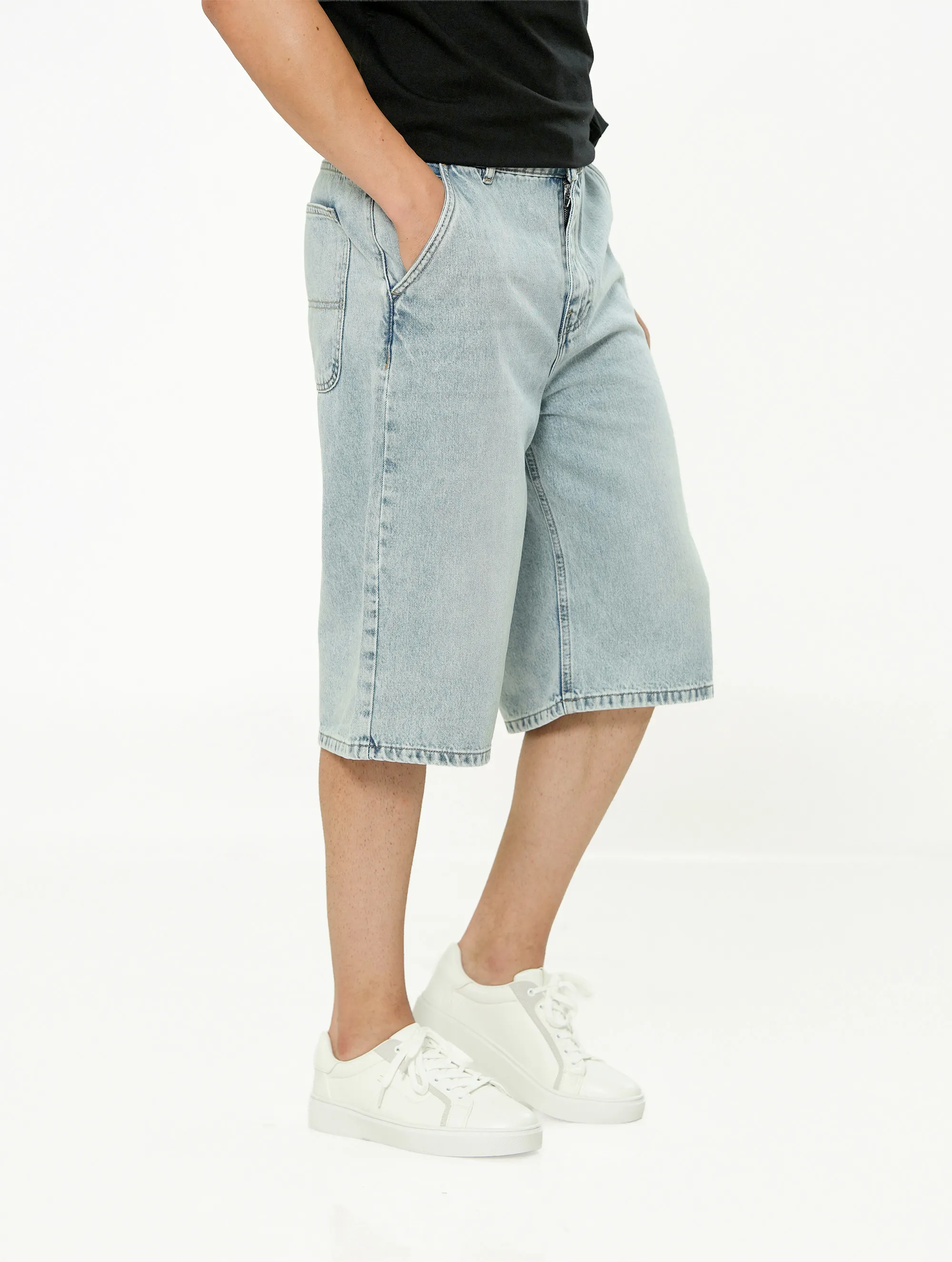 BERMUDA JEANS